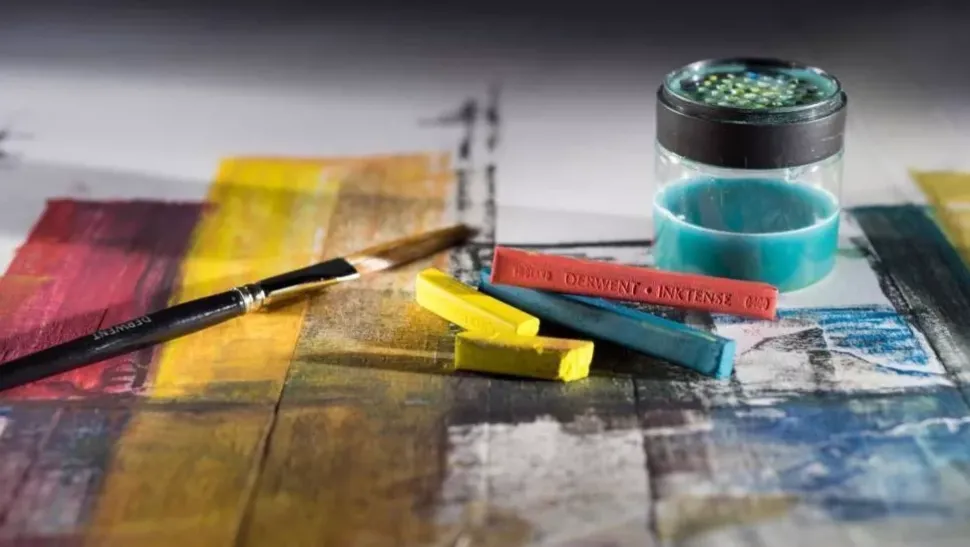 Caja metálica 36 barras Inktense Blocks Derwent