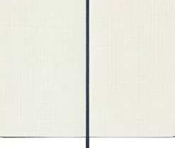 Cuaderno azul zafiro tapa dura cuadrícula Classic Moleskine 11x18cm