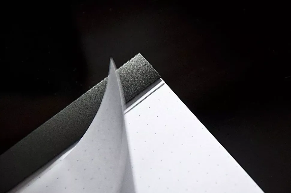 Cuaderno con puntos negro A3 Rhodia