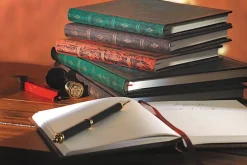 Cuaderno de tapa dura Midi rayado Acero Medianoche Paperblanks 12x18cm 120g/m²