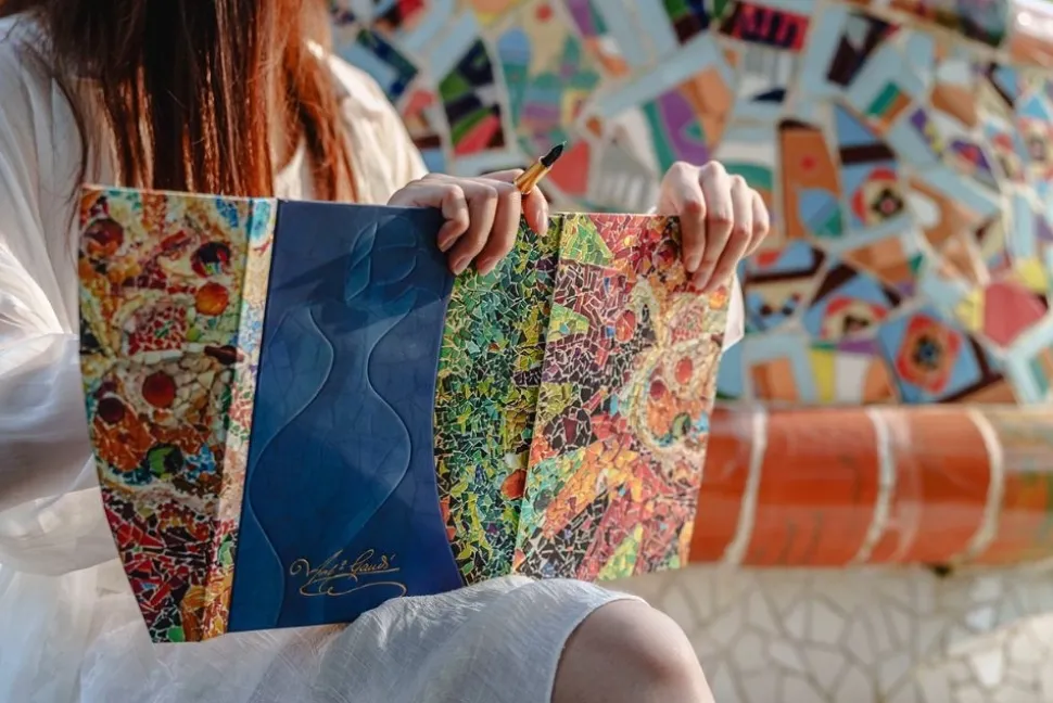 Cuaderno de tapa dura Mini rayado Sol de Gaudí Paperblanks 9x14cm 85g/m²