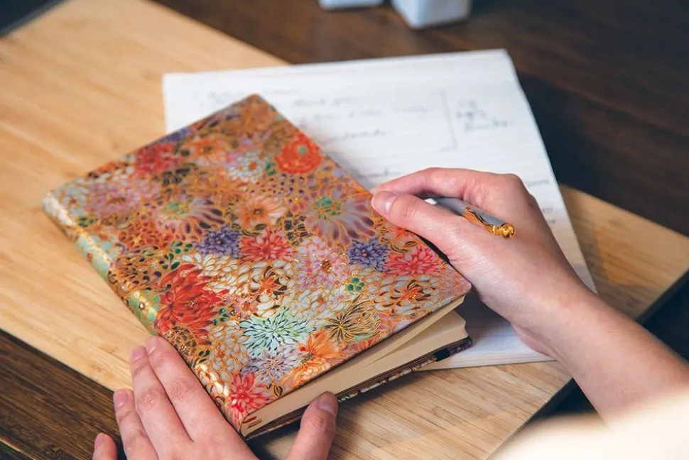 Cuaderno Flexi Midi rayado Kikka Paperblanks 13x18cm 100g/m²
