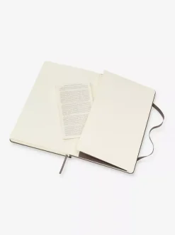 Cuaderno marrón tierra tapa dura liso Classic Moleskine 13x21cm