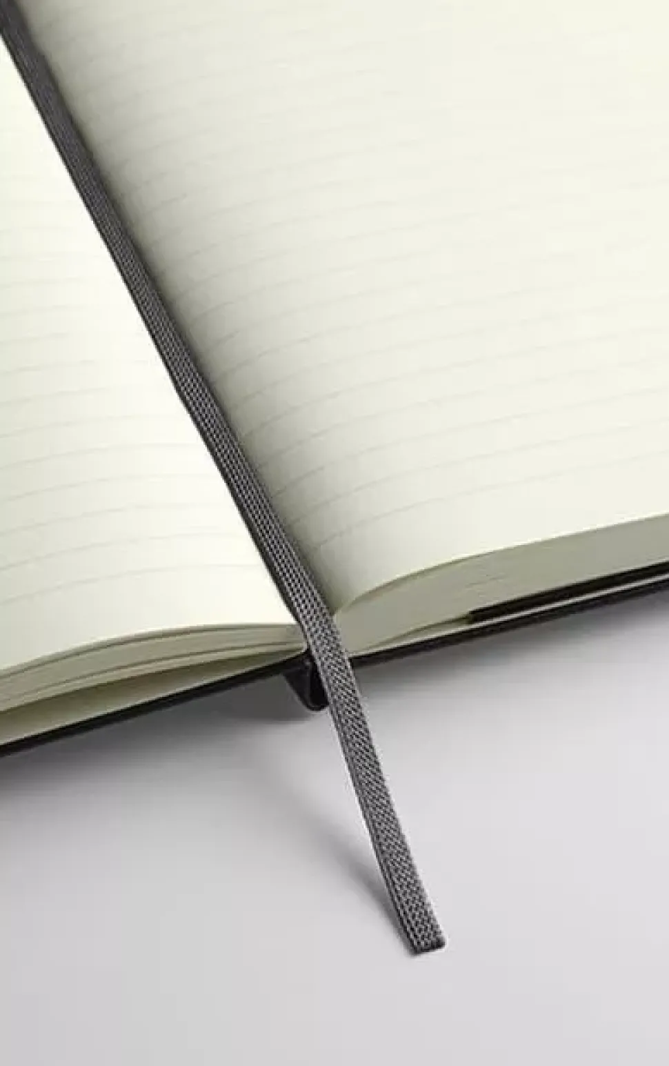 Cuaderno Rojo Clásico Tapa Dura Rayas 9x14cm Moleskine