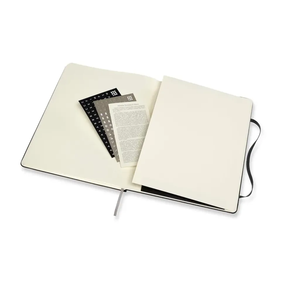 Libreta Profesional Negra Rayas Moleskine 19x24cm
