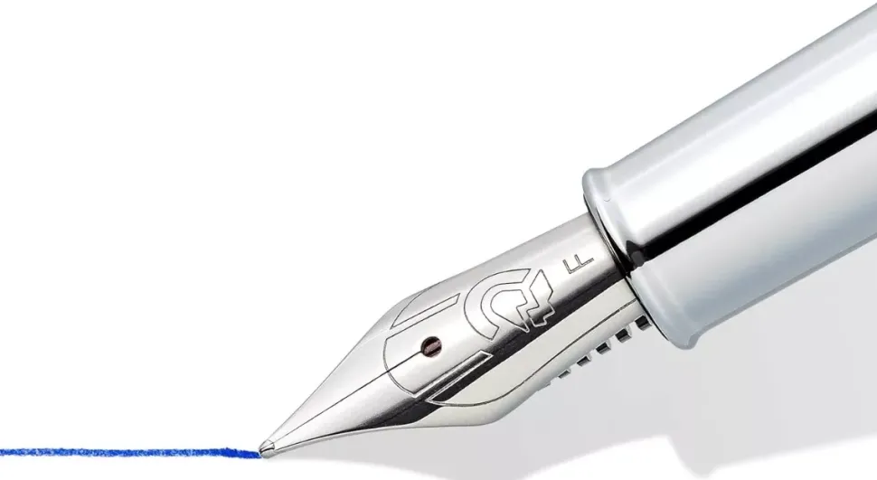 Pluma estilográfica Rosa Radiante F Staedtler