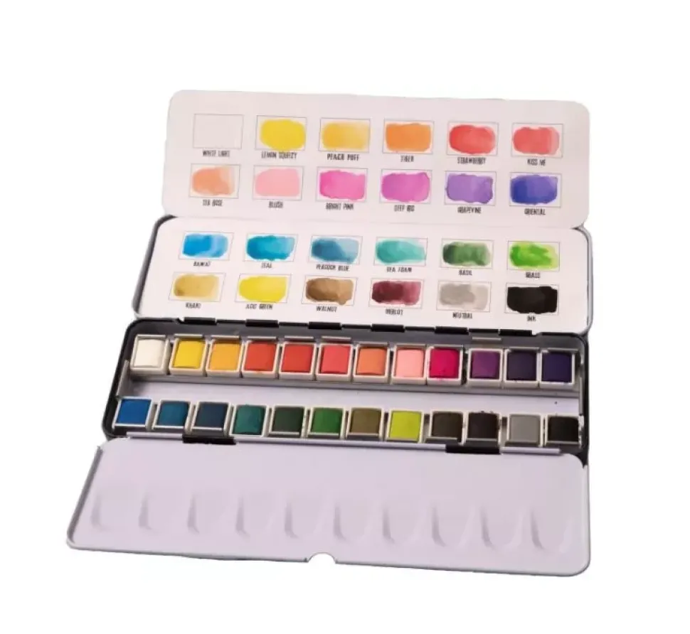 Set 24 acuarelas Watercolor Essentials Studio Light