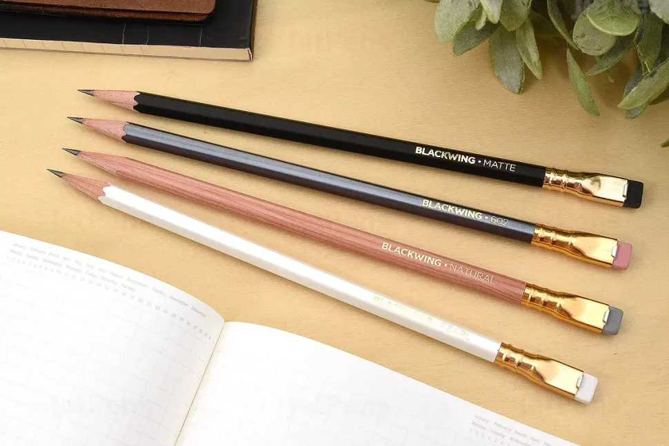 Set 12 Lápices Medio Pearl Blackwing