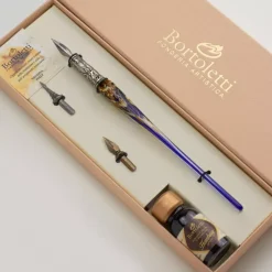 Set de escritura con pluma de Murano azul, blanco y bronce Bortoletti